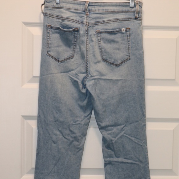 Melrose and Market Flare Jeans - Picture 4 of 5